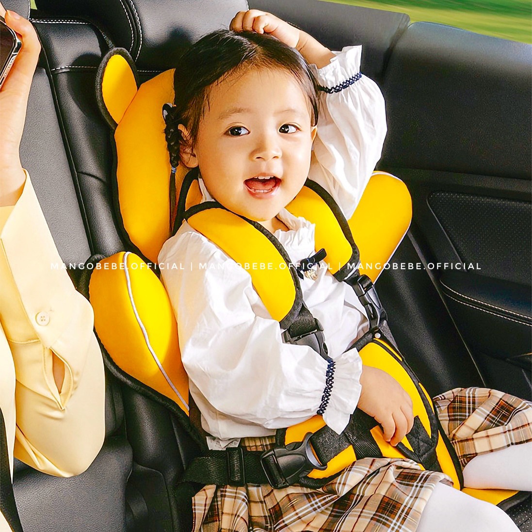 Ghế ngồi ô tô cao cấp cho bé